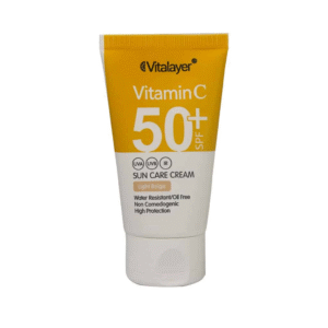خرید فلوئید ضدآفتاب رنگی ویتامین سی SPF50 ویتالیر 50 میل بژ روشن با قیمت مناسب از دارولاین